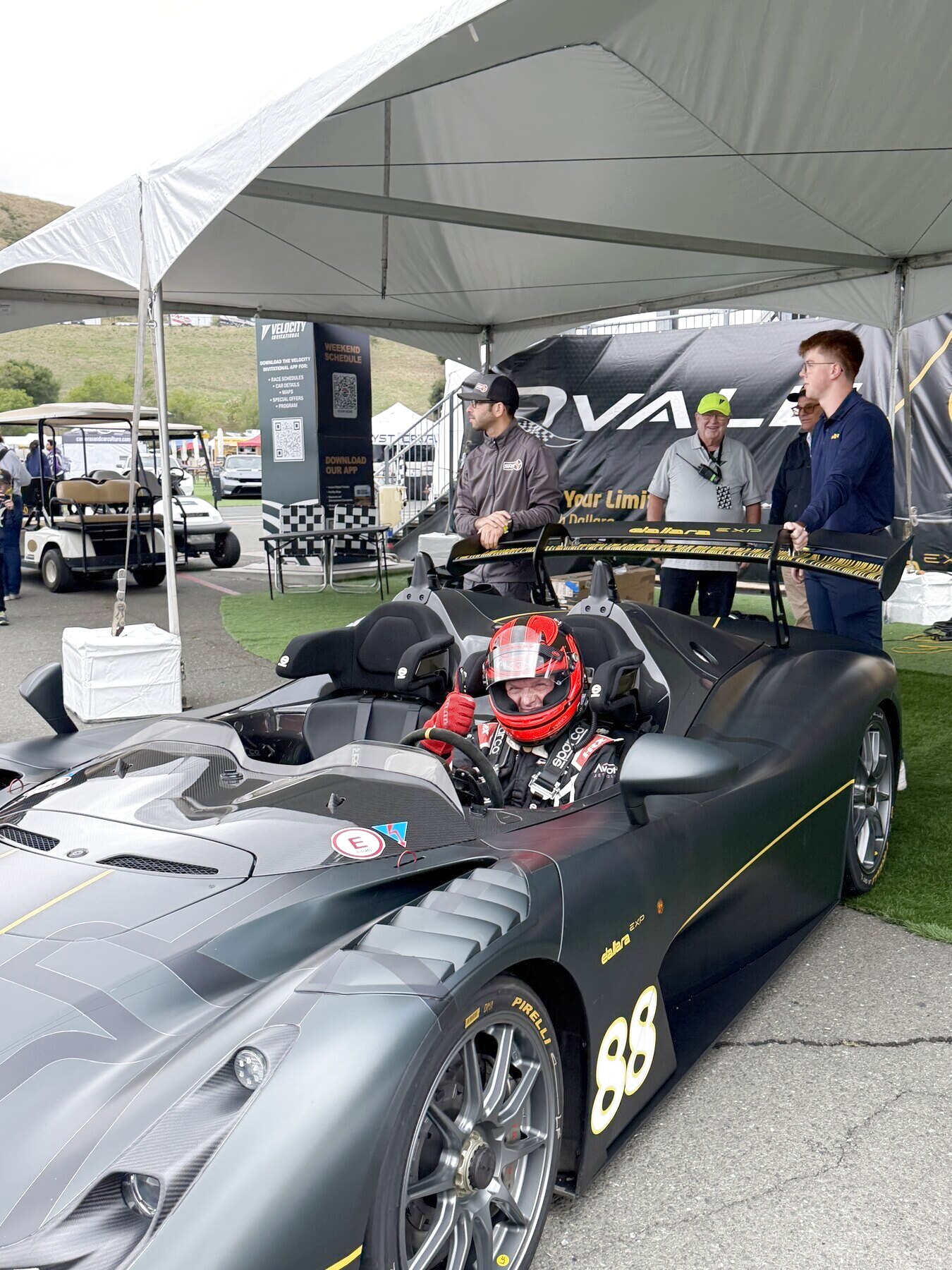 Dallara — Leaving the paddock